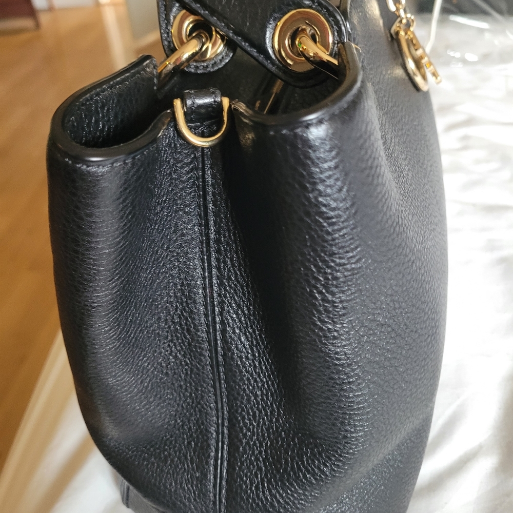 Bags - Picture 3 of 10